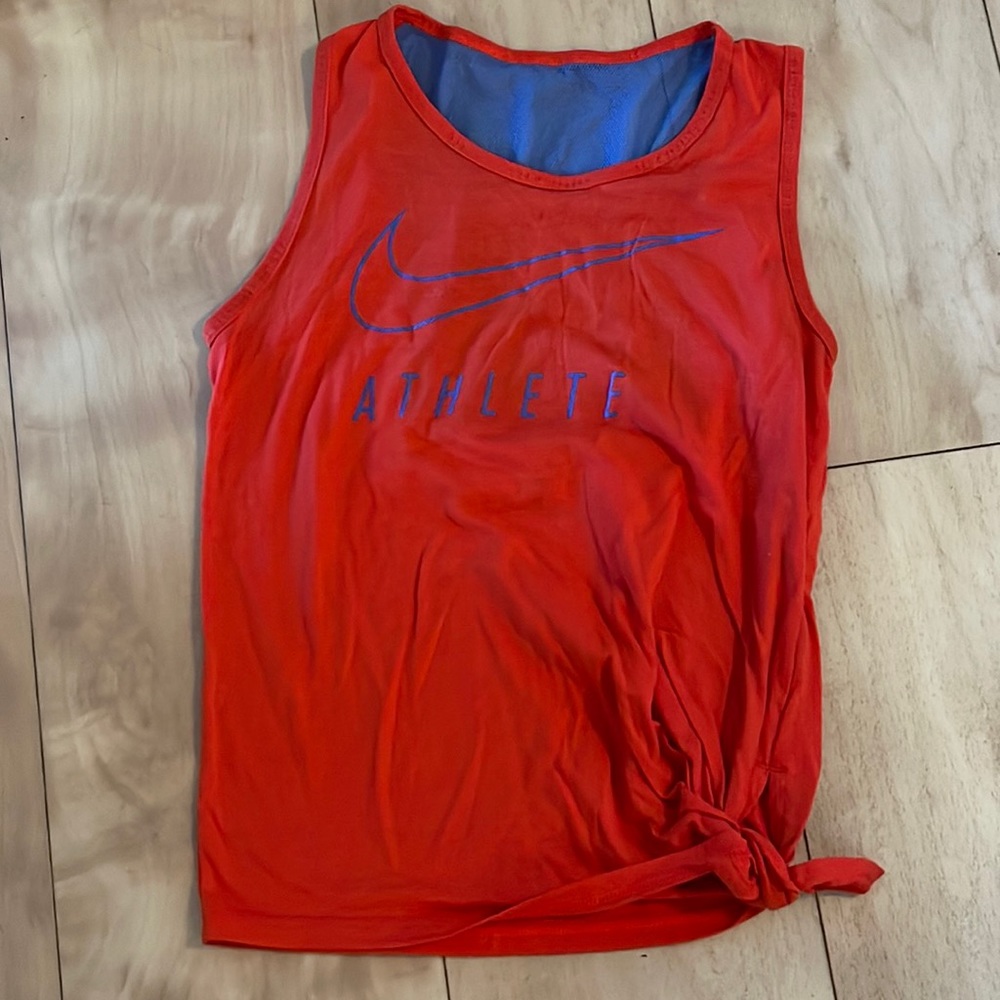 Nike Top- Unique!!! Mesh and soft cotton Tank Top Medium EUC!